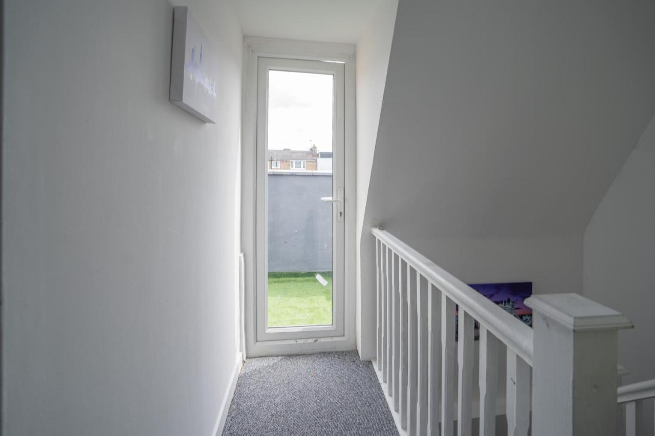 Small Private Studio Rooms In The Heart Of Angel London Bagian luar foto