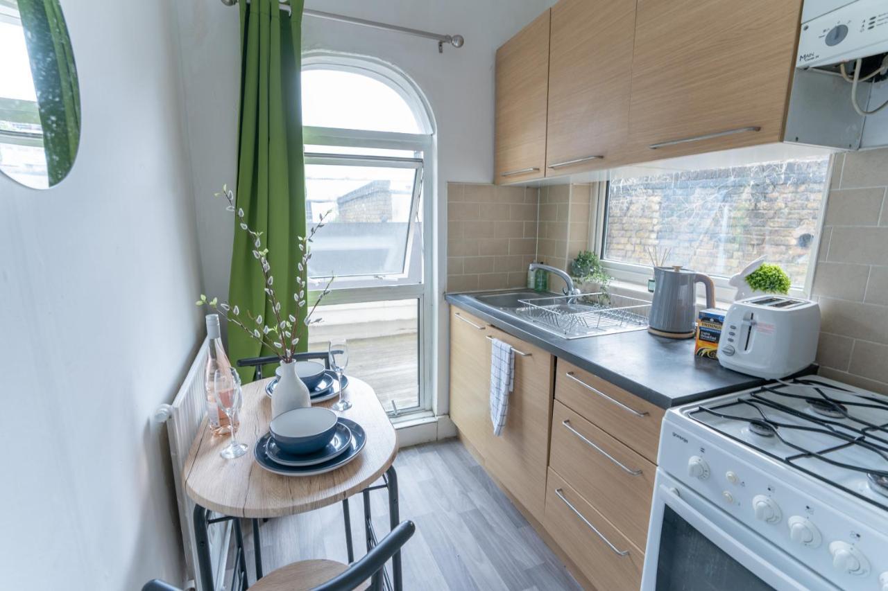 Small Private Studio Rooms In The Heart Of Angel London Bagian luar foto