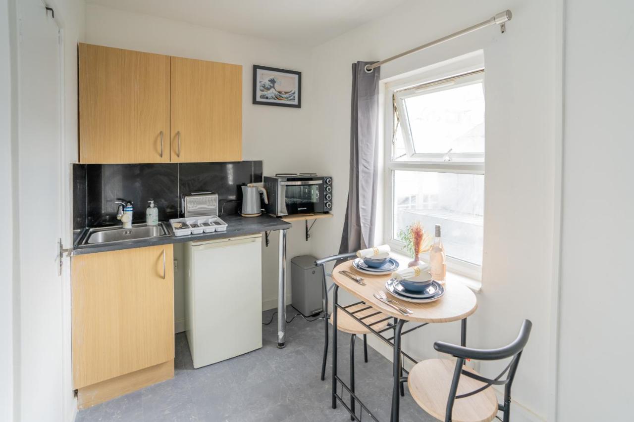 Small Private Studio Rooms In The Heart Of Angel London Bagian luar foto
