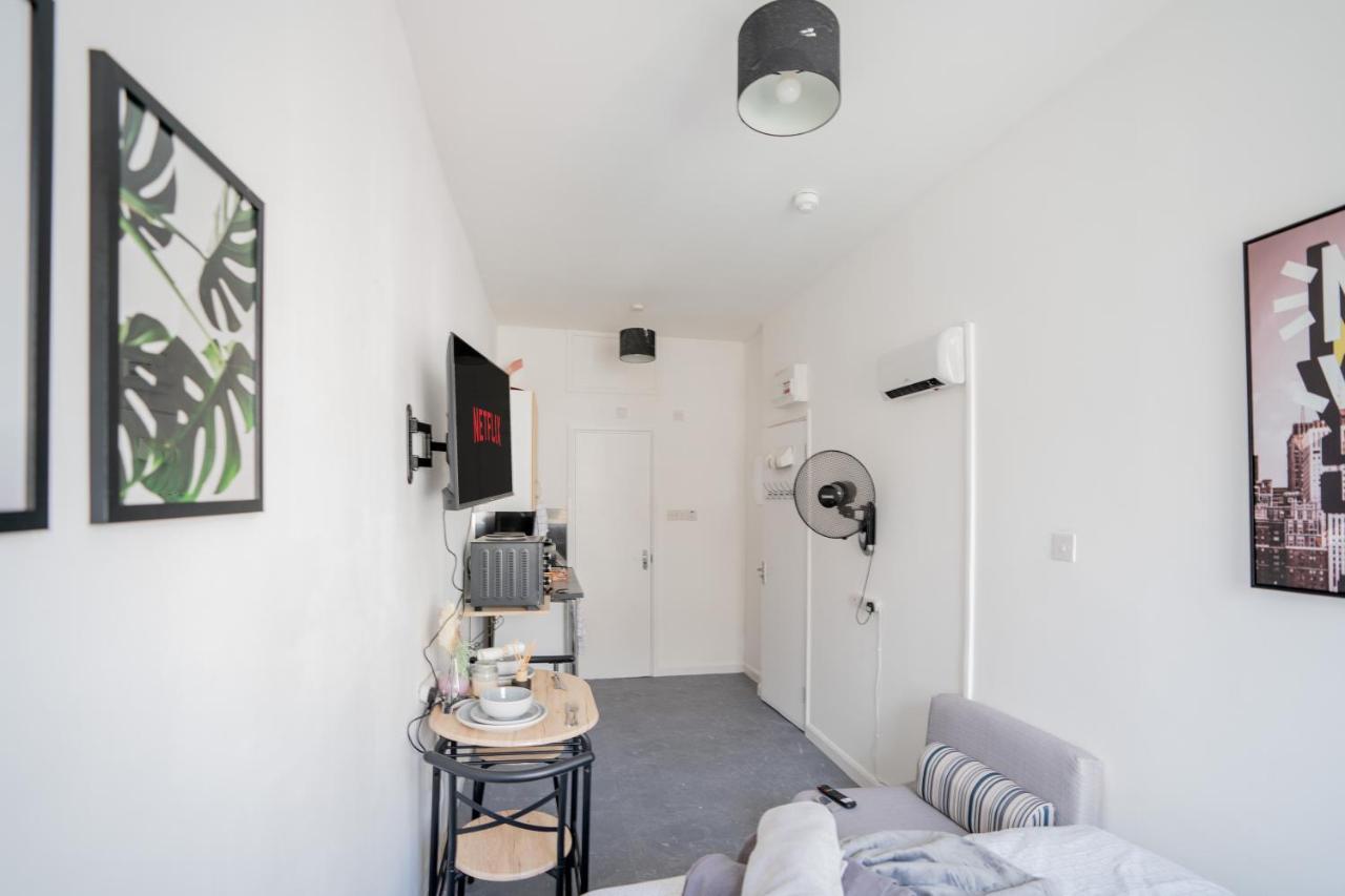 Small Private Studio Rooms In The Heart Of Angel London Bagian luar foto