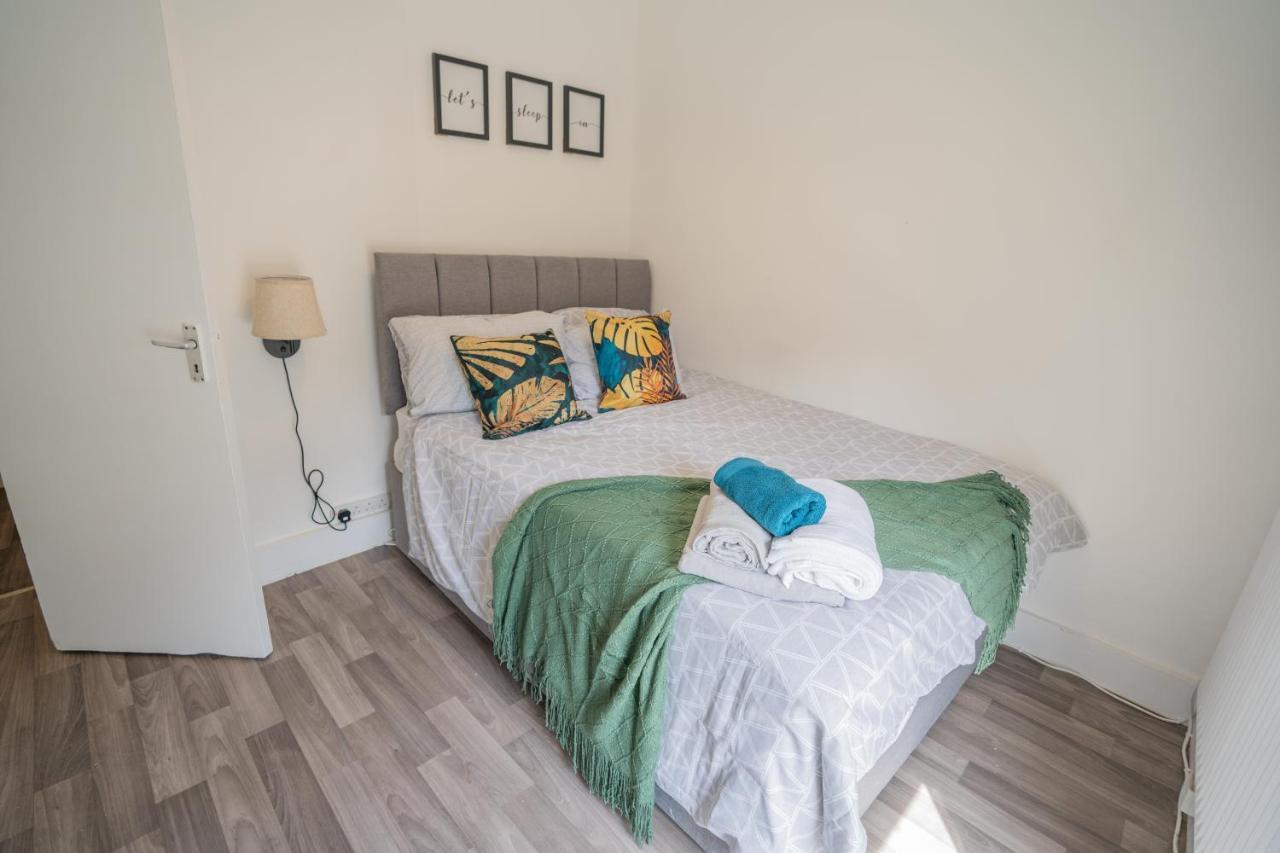 Small Private Studio Rooms In The Heart Of Angel London Bagian luar foto